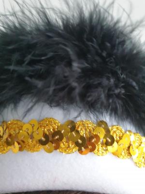 N27-57-58 weißer Funkenhut mit goldborte Marabu-schwarz Federboa weiß-schwarz mix Gr.57-58 - 7
